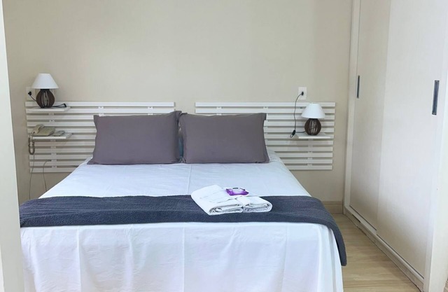 Flat Novo em Hotel Alameda Lorena 360, Bairro do Jardins - Hotel 4 Estrelas