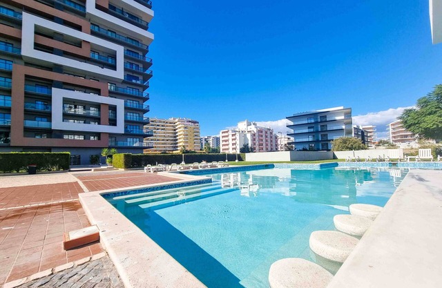 Flat Praia Rocha Tower Light