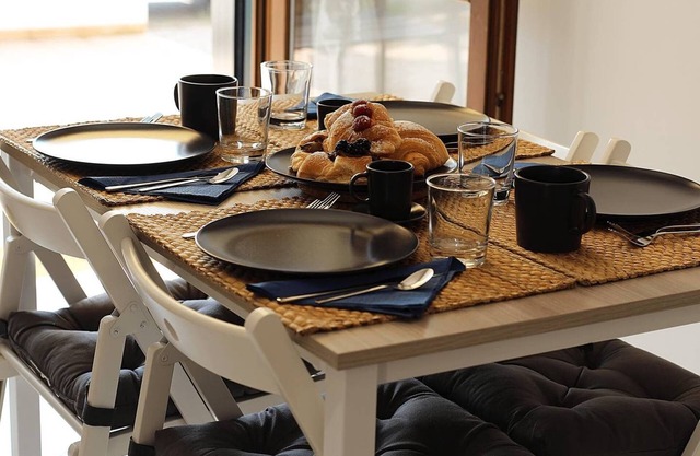 FLAT SIX - Your vacation 100m from the sea