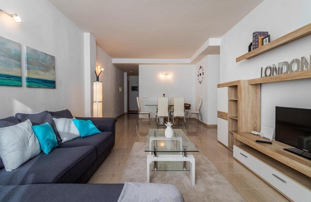 Flatguest Trebolina - 3Bdr - FastWiFi - Parking