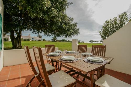 FLH Alvor Terrace House