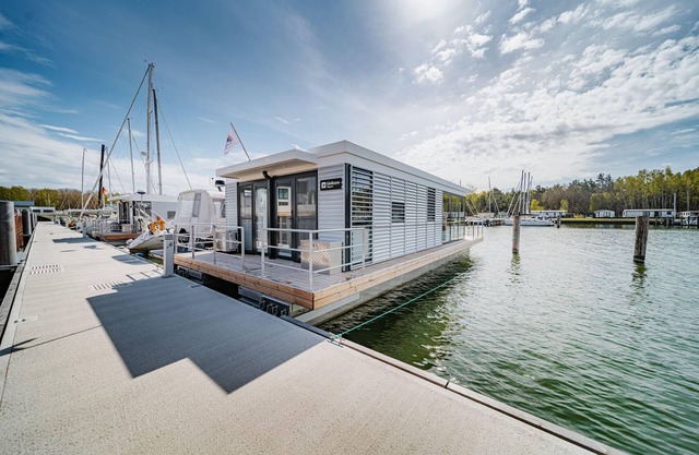 Floating Comfort in Peenemünde
