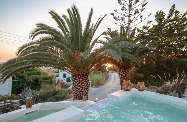 Flora's Holiday Villa