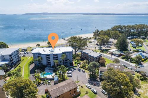 Florentine 3, 11 Columbia Cl - Lift, Linen and Sensational Waterviews