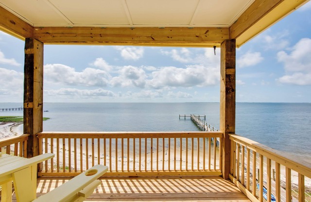 Florida Gulf Coast Getaway w/Dock & Beach Views