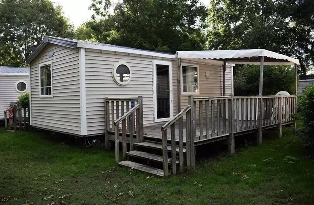 Flower Camping L'Ile d'Offard * - Mobil home Comfort 29m2 2 bedrooms + semi-covered terrace 6 people