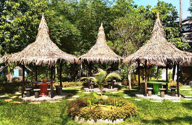 Flower Power Village