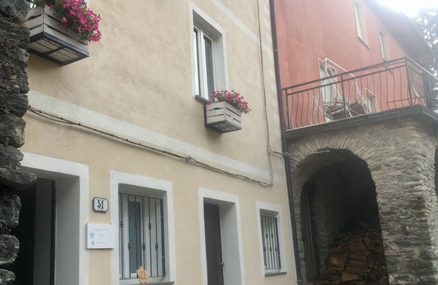 Flowery Village Casale