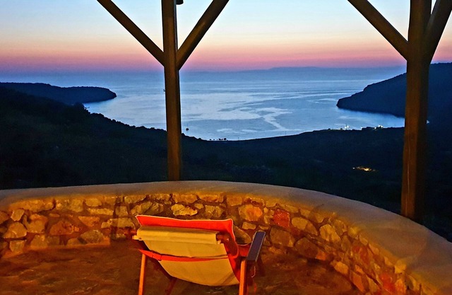 FOCALION CASTLE LUXURY SUITES