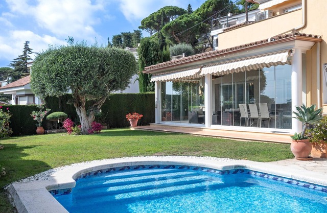 FONT DE CABRERA - Luminous, Private Pool and BBQ