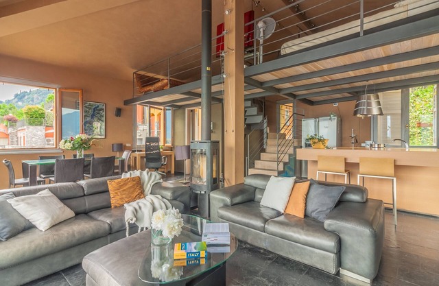 Fontana Penthouse by Varenna Holidays