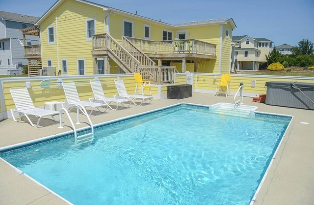 For a memorable vacation with family and friends let 'Second Wind' become your home away from home!