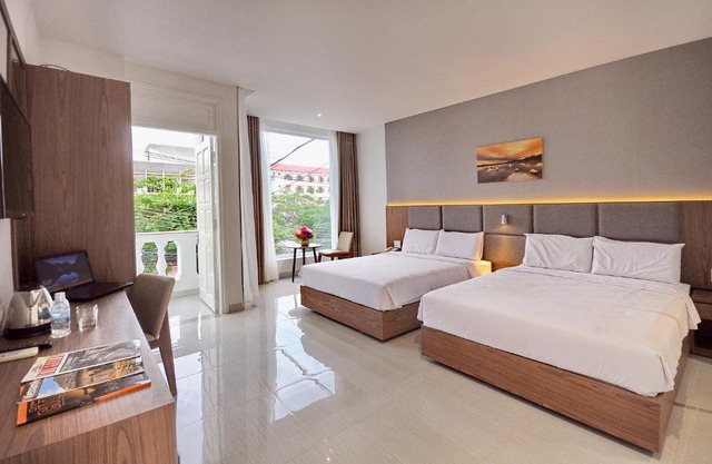 For You Hotel
