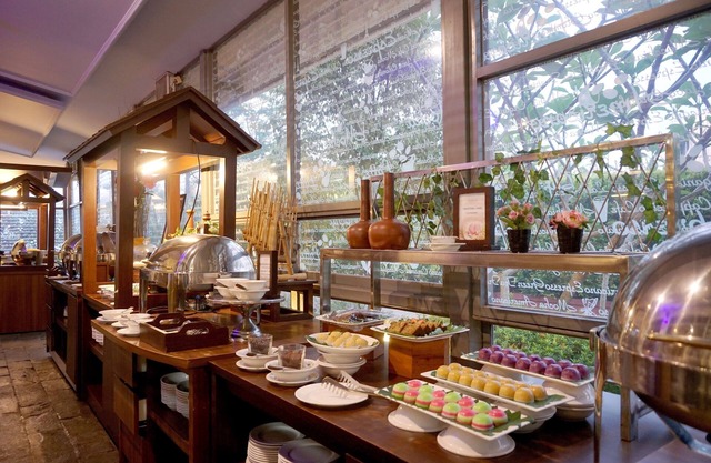 Forbis Hotel