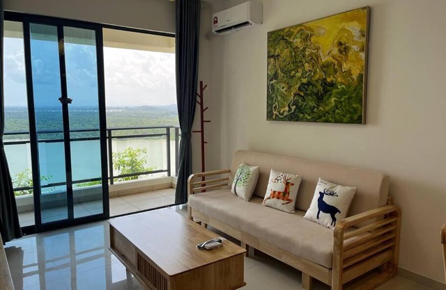 Forest city Sea view homestay