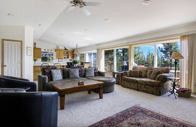 Forest Glen Family Lodge in Tahoe Vista