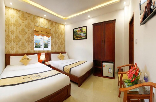 Forever Hotel