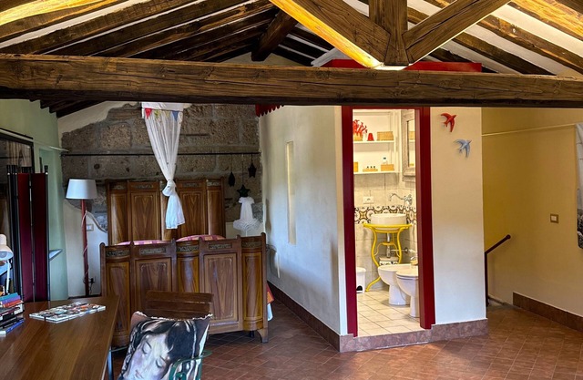 Former art studio in the heart of the medieval district