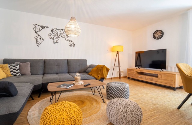★Formerly Vicarage for 10 | Fireplace | Terrace | kitchen | 140sqm★