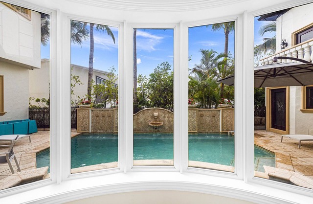 FORMULA 1 FT LAUDERDALE DIRECT OCEANFRONT BCH HOUSE - DISCOUNTED
