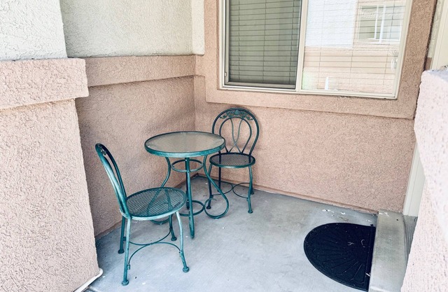 Fortune's Edge Retreat by Mesquite Vacation Rentals: Ground Level with 2 Car Garage and $510 in free daily activities