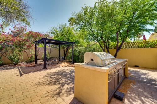 Fountain Hills Vacation Rental with Outdoor Kitchen!