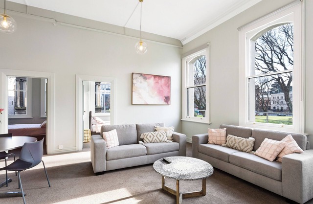 Four Bedrooms Over Looking Queens Gardens