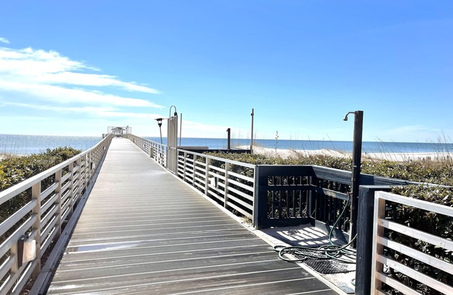 Four Seasons 804W Fishing Pier Read Parking Rules