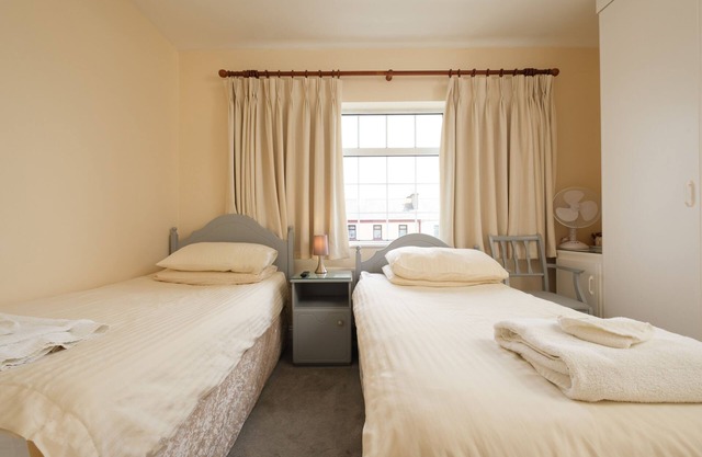 Four Seasons B&B