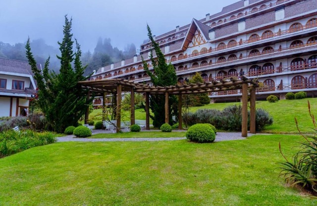 Four Seasons 504B