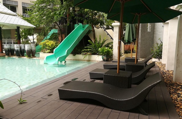 Fourwings Residence Srinakarin