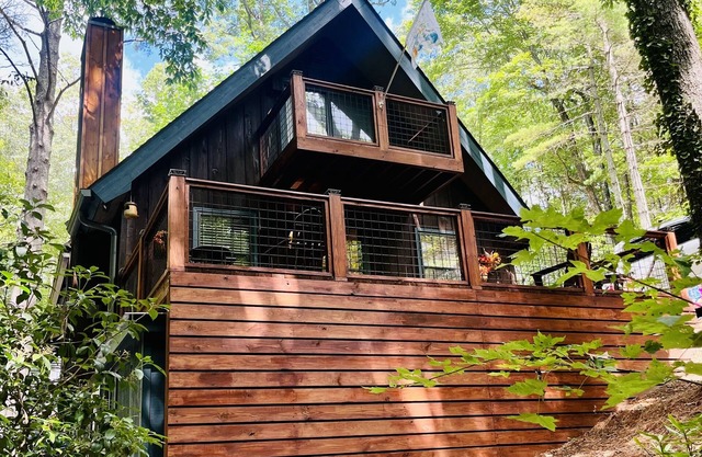 Foxlair! Your cozy cabin nestled in the Sky Valley golf resort and community.