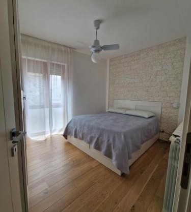 Frascati center modern home