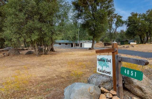 FREE EV chargernVisit Yosemite stay at Valley Oak Vacations.