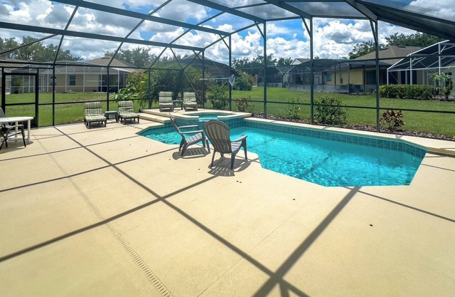 FREE POOL HEAT SPECIAL (Nov-Mar): Luxury Villa With Private Heated Pool & Spa