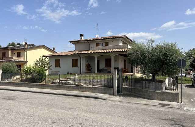 [free Wi-Fi and parking] 10 minutes from Assisi