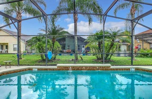 Free WIFI - Near Disney - Private Pool