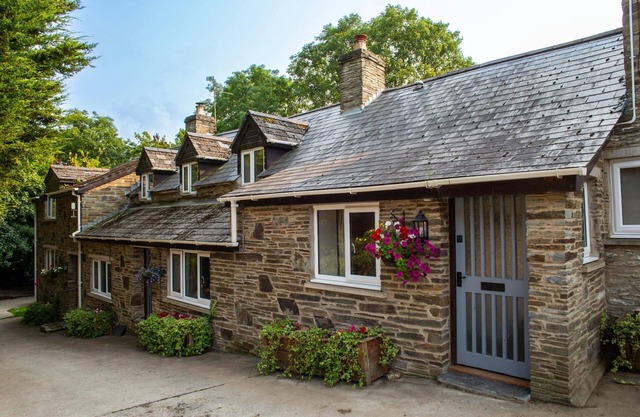 Freesia Cottage, Cardigan