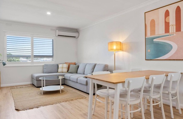 Fremantle 3 bed Apartment - Rest or explore