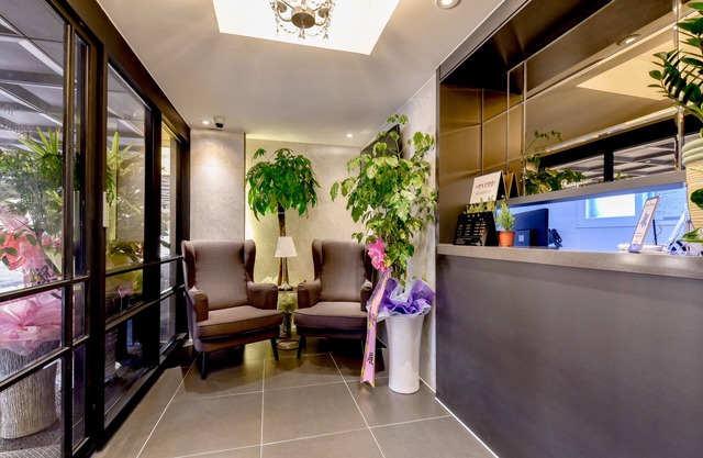 French Code Hotel