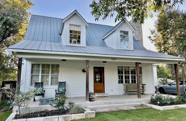French Country Farmhouse on Baron's Creek - w/Pool/Spa, Steps from Main Street!