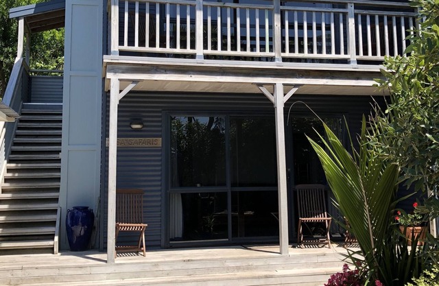 French Pass Beachfront Villas