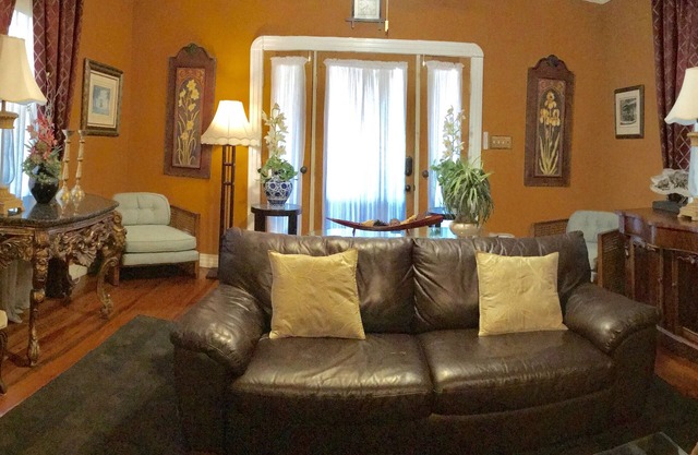 FRENCH QUARTER LUXURY, 3 BR 3 BA (for 6) 3PM CHECKIn STR#17STR-14730