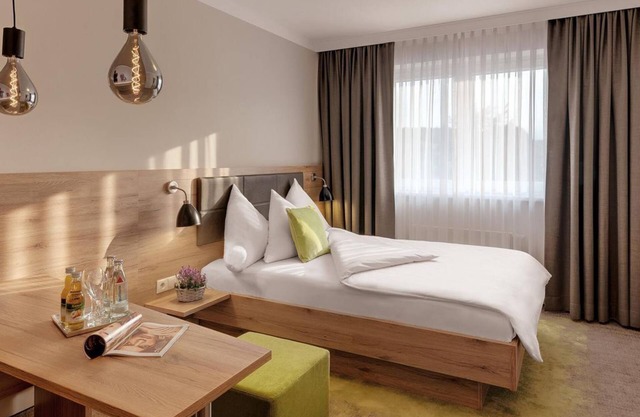 Frenchbed room - Pfalzhotel Asselheim