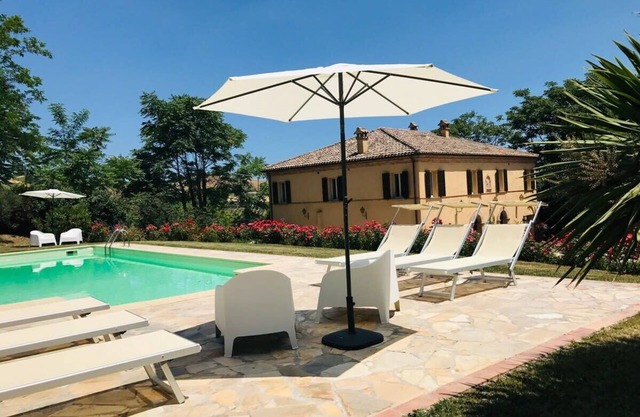 Fresh Deluxe Villa With Heaven-Like Surroundings