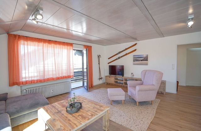 Fresh, sunny and in a modern country house style.