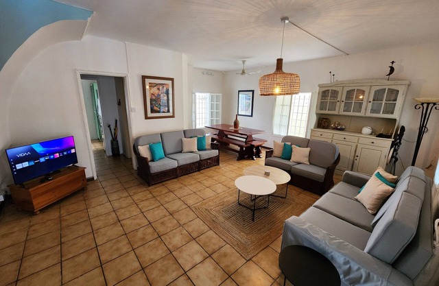 Freshly renovated Bungalow Forgetti with private swimming pool - Trou aux Biches