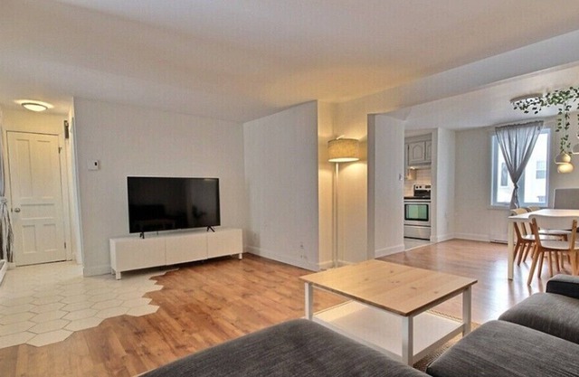 Freshly renovated bright house