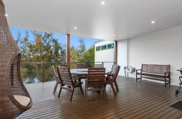 Friday Island Cabarita