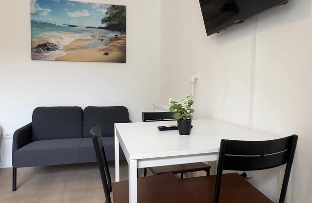 Friedrichstraße 8 W3 - 2 bedrooms